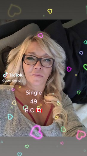 Single Women in Canada - Find Your Match Today!