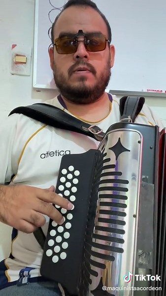 Tutorial de Acordeón Sol: No Se Va - Grupo Frontera