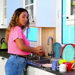 Brilliant cleaning tricks for cleaning freaks: | 5-Minute Crafts Men