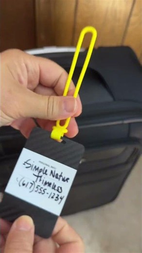 Durable Luggage Tag That Stands Out on the Belt | LUGGEX