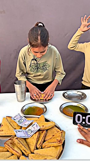 30 Second Target 😱 bread pakoda challenge 🥵 #challenge #pcrfoodchallenge #streetfood #asmr #food | Vishal Gupta