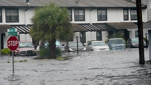 What if the house I rent is damaged in a hurricane? A guide to renters insurance in Florida