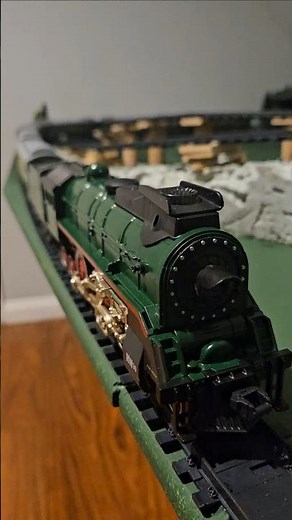Custom Green Passenger Steam Train! Ready to run #trainstv #trainlayout #plasticrails #modeltrains