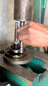 562K views · 4.2K reactions | Motorcycle piston rod compressor องุ่น สีพิไชย | องุ่น สีพิไชย | Facebook