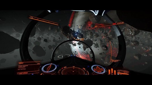 The Commander Deluxe Edition includes the base game Elite Dangerous, Elite Dangerous: Horizons and the Commander Pack | Elite Dangerous