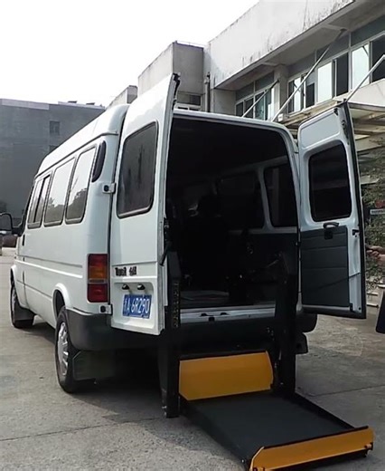 Jiangling Ford Transit Tailgate Modification
