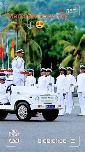 marchan nevy life is power full job and good luck with your family stender to the Delly deuti⚓