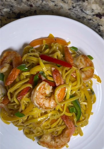 Delicious Shrimp Chow Mein Recipe to Try Today
