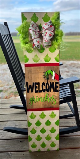 Grinch Porch Leaner | Grinch Sign | Grinch Porch Sign | Wood Grinch Sign | Grinch Decor | Grinch Christmas Sign - Etsy