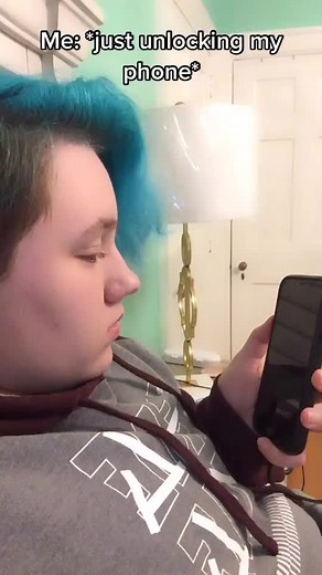 Unique Sound Effect for Embarrassing Lock Screen Moment