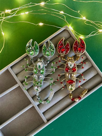 Handmade Crystal Scorpion Brooch – Beaded Insect Pin, Red Green Rhinestone Jewelry - Etsy