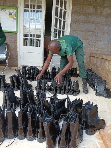 #security boots #arnsecurity @ARN Designs & Apparel Co. Ltd #rubber sole security boots #longlastingsecurityboots #askariboots
