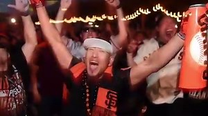 Bumgarner, Giants beat KC 3-2 in Series Game 7