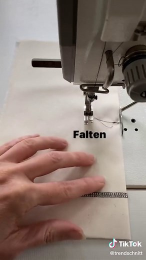 Wie nähe ich eine perfekte Falte?