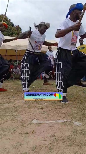 Le Doum Doum ba ou la danse des hommes forts dans le Hamana (Kouroussa) | Guineematin.com
