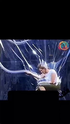 Vacuum Art: Experience the Body Wrapped in Plastic