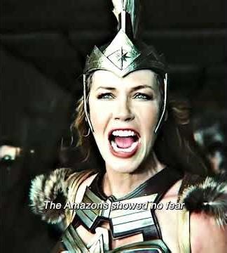 Amazon qween fight with aliens