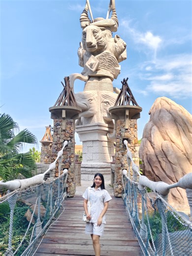 အလုပ်နှင့်relax 😌 #thailand #pattaya #trip