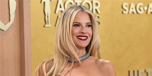Ali Larter Is a Bombshell in a Strapless Gown at the 2026 Actor Awards