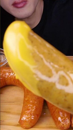 ASMR CHEESY KIELBASA SAUSAGE SPICY NUCLEAR FIRE SAUCE COOKING MUKBANG 소세지 먹방 ソーセージ 咀嚼音 EATING SOUNDS