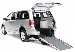 Dodge Grand Caravan Driverge® Rear-Entry with FlexFlat™