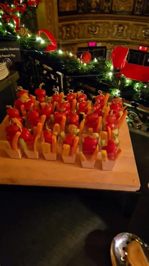 AT THE FOX ALL YOU CAN EAT BUFFET SUITE LIFE WE HAVING A DAMN BALL | Derek West