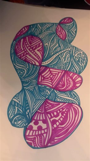 Art of the day.pink marker tip was too thick-less detail. Flow Art #artoftheday #doodle #speeddraw