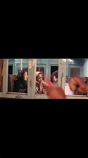 CINECHRONICLES on Instagram: "Dil Se.. (1998) Directed by Mani Ratnam. Dil Se.. is a romantic-political drama directed by Mani Ratnam, starring Shah Rukh Khan, Manisha Koirala, and Preity Zinta. The story follows Amar Varma, a passionate All India Radio journalist who believes deeply in love and emotions. During a journey, Amar meets a mysterious woman named Meghna. From the very first meeting, he falls intensely in love with her. However, Meghna is distant, silent, and emotionally closed. Despi