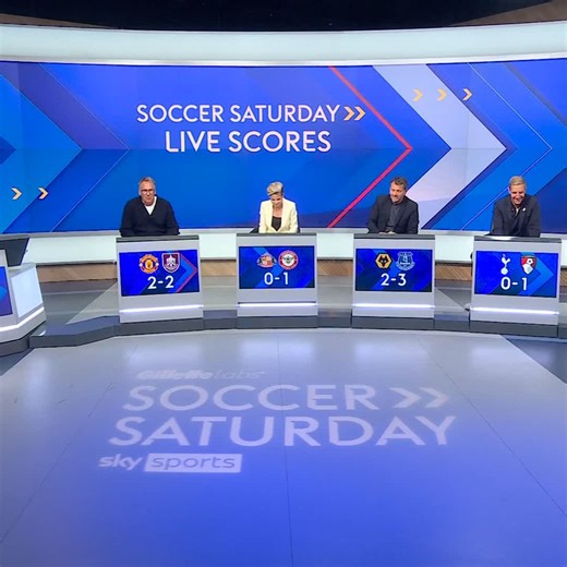 Rodrigo Gomes gives Wolves hope! 🐺 | Sky Sports Football