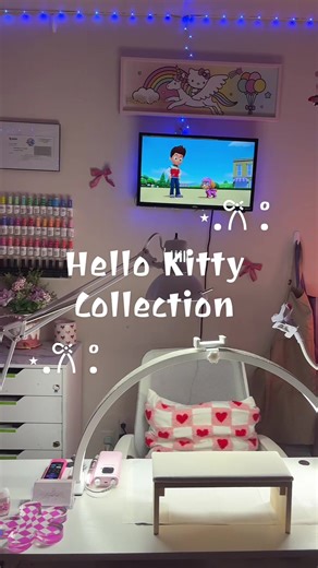Explore My Seasonal Hello Kitty Collection!