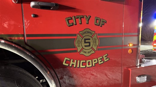 Chicopee fire closes portion of East Main Street