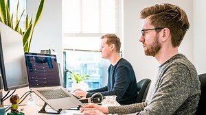 7 Master Tips to Create an Effective Paid Advertising Strategy From Scratch [2026]