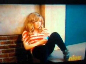 iCarly - Seddie Kisses