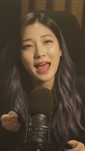 Change actor using WAN #m2f #faceswap original video by @EwingHDTV