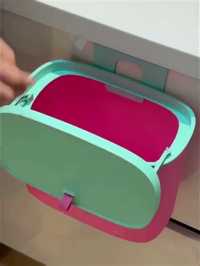 キッチンの救世主！掛けるだけでゴミ捨て超ラクラク#ゴミ箱 #便利グッズ #shorts #cuumy