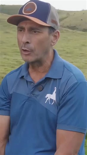 1.2M views · 79K reactions | Nada detém quem tem fé! Conheça a inspiradora história dos Tropeiros de Osório — uma jornada de devoção e superação. Dia 20 de outubro, ao meio-dia, no Canal do Fontinelly. Link na bio. #centrodoagro #tropeirosdeosorio #fe #superacao #devocao #tradicao #culturacaipira #sertanejoraiz #artistabrasileiro #moda #canaldofontinelly @artes.ferraduras @jarbasnmartins @pratafmvale @centrodoagro @claudio.natel | Sergio Fontinelly | Facebook