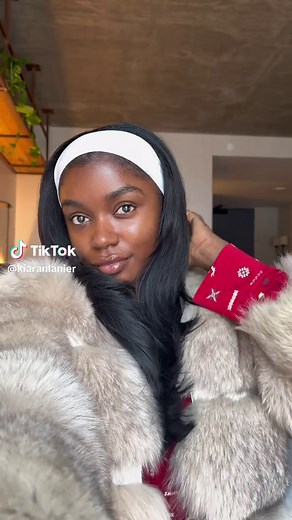 Celebrate Christmas with Style: Fur Coat Inspiration