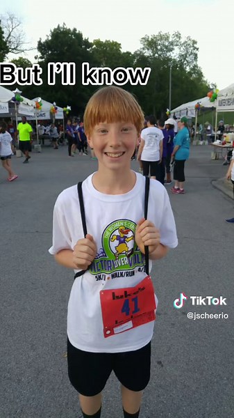 hang in there kid. recovery is possible. ❤️#greenscreen #fyp #eatingdisorderrecovery #gay