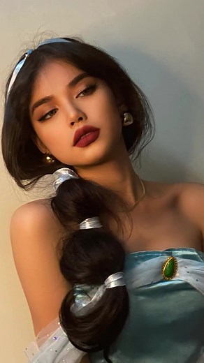 How to become Disney princess JASMINE #disneyprincess #princessjasmine #cosplay #makeup #dressup #linkone #ilinkone