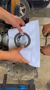246K views · 922 reactions | How to test the piston compression ‍ #Engine #compressi #piston #repair #mechanic | Agus Yayah Said | Facebook