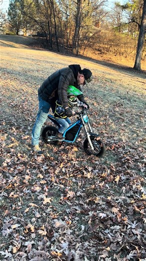 Learning to ride the Torrot, part 1.