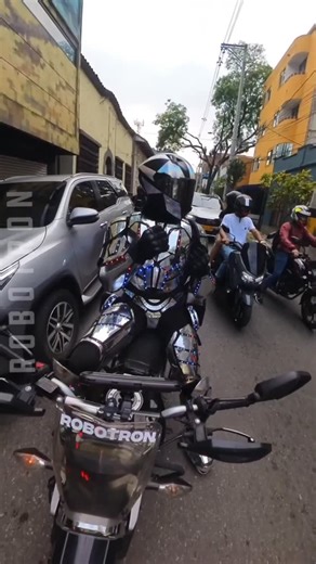 ROBOTRON on Instagram: "No lo entenderían🫡😎"