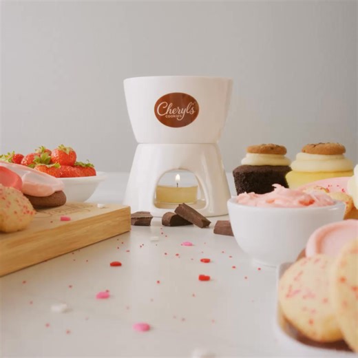 Sweet them off their feet with delicious buttercream-frosted cookies, fluffy cupcakes, and cute valentines. | Cheryl's Cookies and Brownies