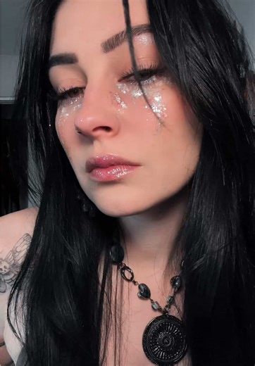 Embrace the Euphoria Makeup Look