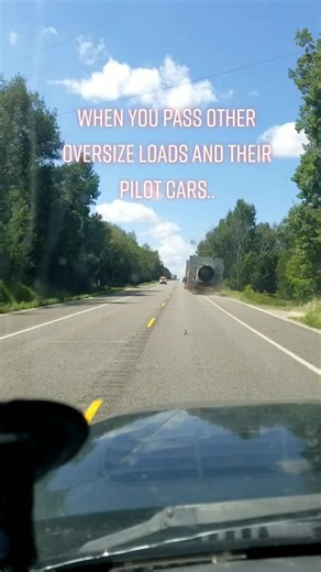 Understanding the Life of a Heavy Haul Pilot Car Driver