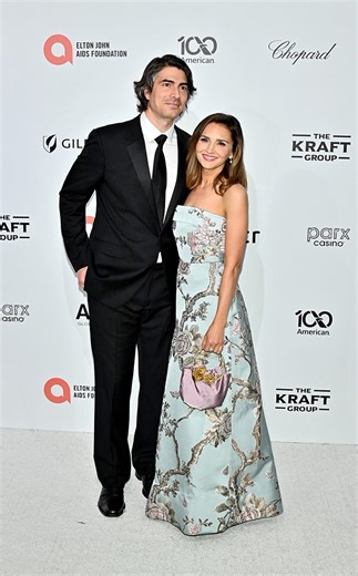 Rachael Leigh Cook, Brandon Routh have sweet Oscars party date night