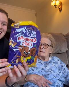 214K views · 10K reactions | We tried Australian snacks 樂 | Jess And Norma | Facebook