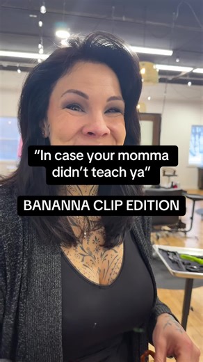 Mastering Banana Clip Hairstyles for 90s Looks