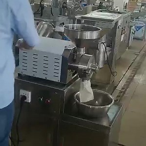 Powder Machine Automatically/Mini Chilli Powder Making Machine/Small Commercial Dry Food Pepper Mill Grinder Machine for Home