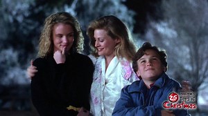 91K views · 4.9K reactions | Your night just got brighter! Don’t miss National Lampoon’s Christmas Vacation at 7:45pm/6:45c on Freeform! | National Lampoon's Christmas Vacation Movie | Facebook